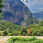 Vatra * Lekdush